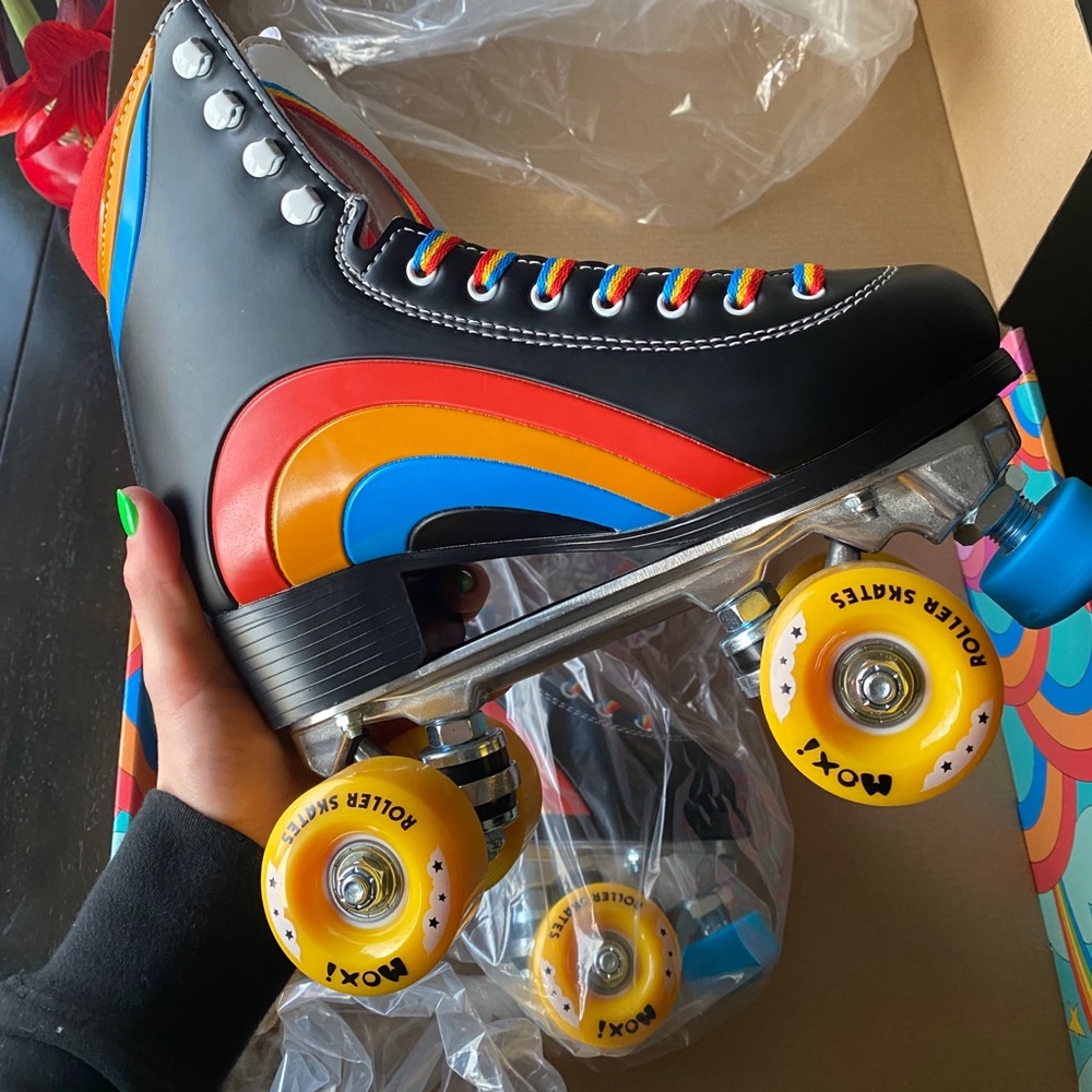 Moxi Rainbow Riders